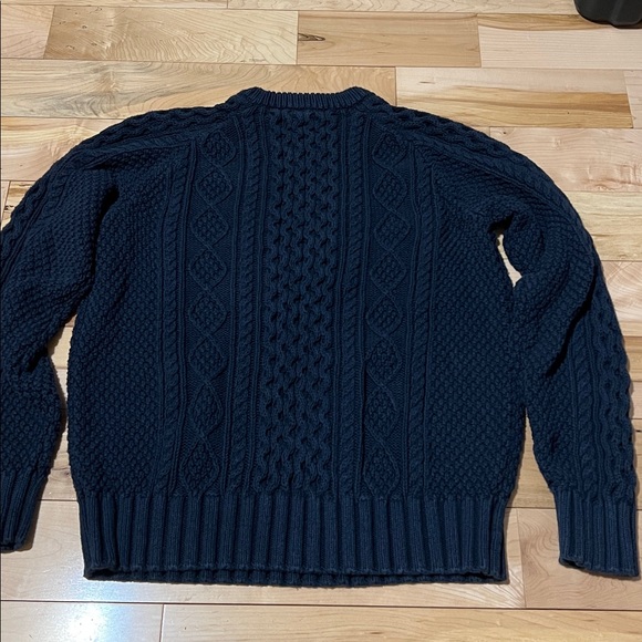 L.L. Bean Men's Navy Cable Knit Sweater - Picture 8 of 15